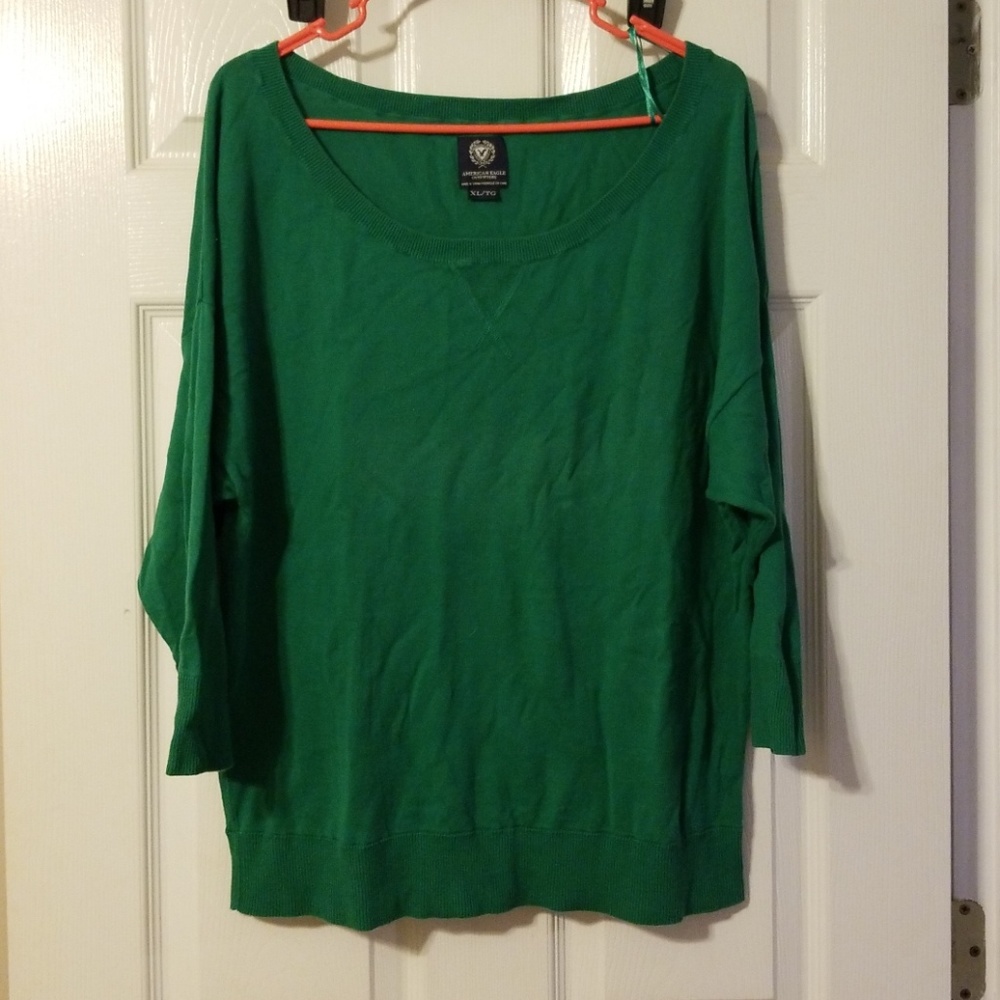 AE sweatshirt